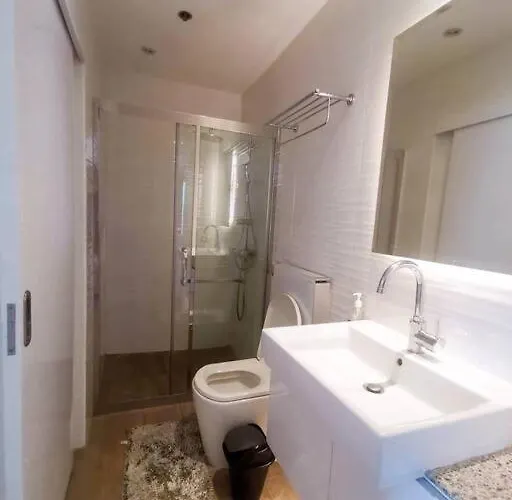 Cozy60sqm 1br Balcony/prking/wifi/ntflix Near Mall